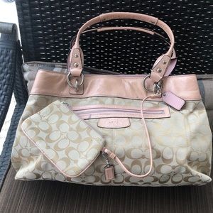 Coach bag pink